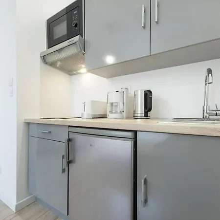 Studio Metro Gare De Vaise Apartment